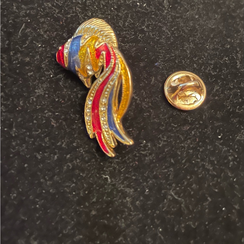 FISH BROOCH RED BLUE GOLD TONE PIN 1.50” RHINESTONE ENAMEL
